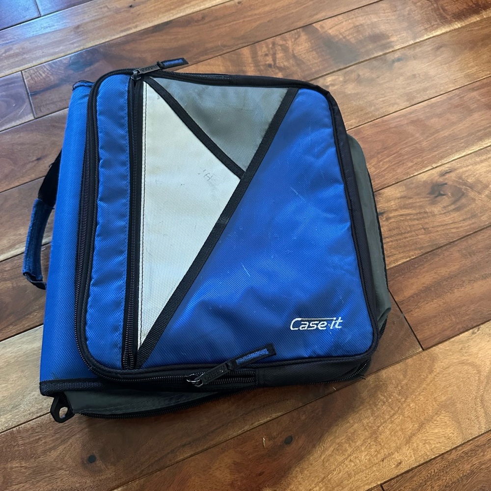 Case-it Blue and Gray Kids Binder